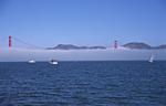 Foto, Bild: Golden Gate Bridge mit Nebel