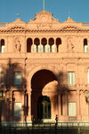 Foto, Bild: Casa Rosada mit Wachposten in Buenos Aires