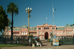 Foto, Bild: Plaza de Mayo mit Casa Rosada