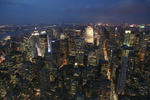 Foto, Bild: Manhattan vom Empire State Building aus abends