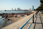 Foto, Bild: Uferpromenade (einst Kaiser-Wilhelm-Ufer) der Qingdao Bay mit der Zhanqiao Pier