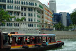 Foto, Bild: Ausflugsboot auf dem Singapur River
