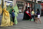 Foto, Bild: Darsteller auf der Flaniermeile La Rambla