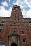 Foto, Bild: das dem Renaissance-Stil angepasste Rathaus mit dem 85 m hohen Turm