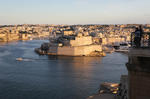 Foto, Bild: Malta, Blick von Upper Barracca Gardens  auf Grand Harbour und Vittoriosa und Fort St. Angelo