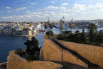 Foto, Bild: Malta, Blick auf Upper Barracca Gardens,  Grand Harbour und Senglea mit Fort St. Michael