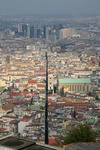 Foto, Bild: die Spaccanapoli (Via Benedetto Croce u.a.) durchschneidet die Altstadt in zwei Teile