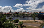 Foto, Bild: Altstadt am Oderufer mit Schloss und Jakobidom