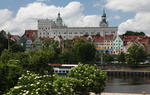 Foto, Bild: Altstadt am Oderufer mit Schloss