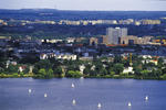 Foto, Bild: Blick ber die Auenalster zur Alster City und nach Steilshoop