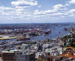 Foto, Bild: Blick ber Elbe und Hafen