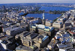 Foto, Bild: Rathaus und Hamburger Brse mit Handelskammer und Alster