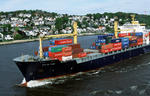 Foto, Bild: Containerschiff vor Blankenese