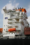 Deckshaus der SAVANNAH EXPRESS mit Brckeennock