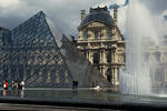 Foto, Bild: Pyramide des Louvre in Paris